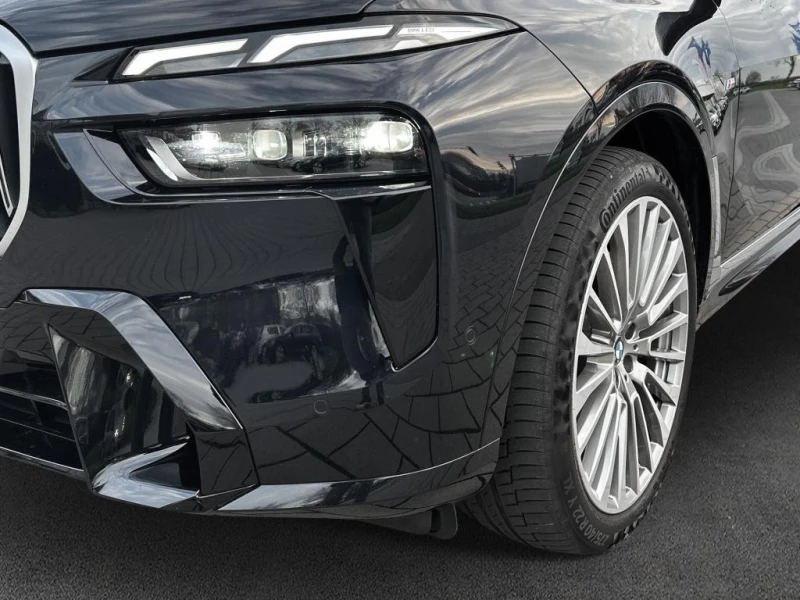 BMW X7 40d/xDrive/FACELIFT/M-SPORT/H&K/PANO/HUD/EXCLUSIVE, снимка 4 - Автомобили и джипове - 52447125