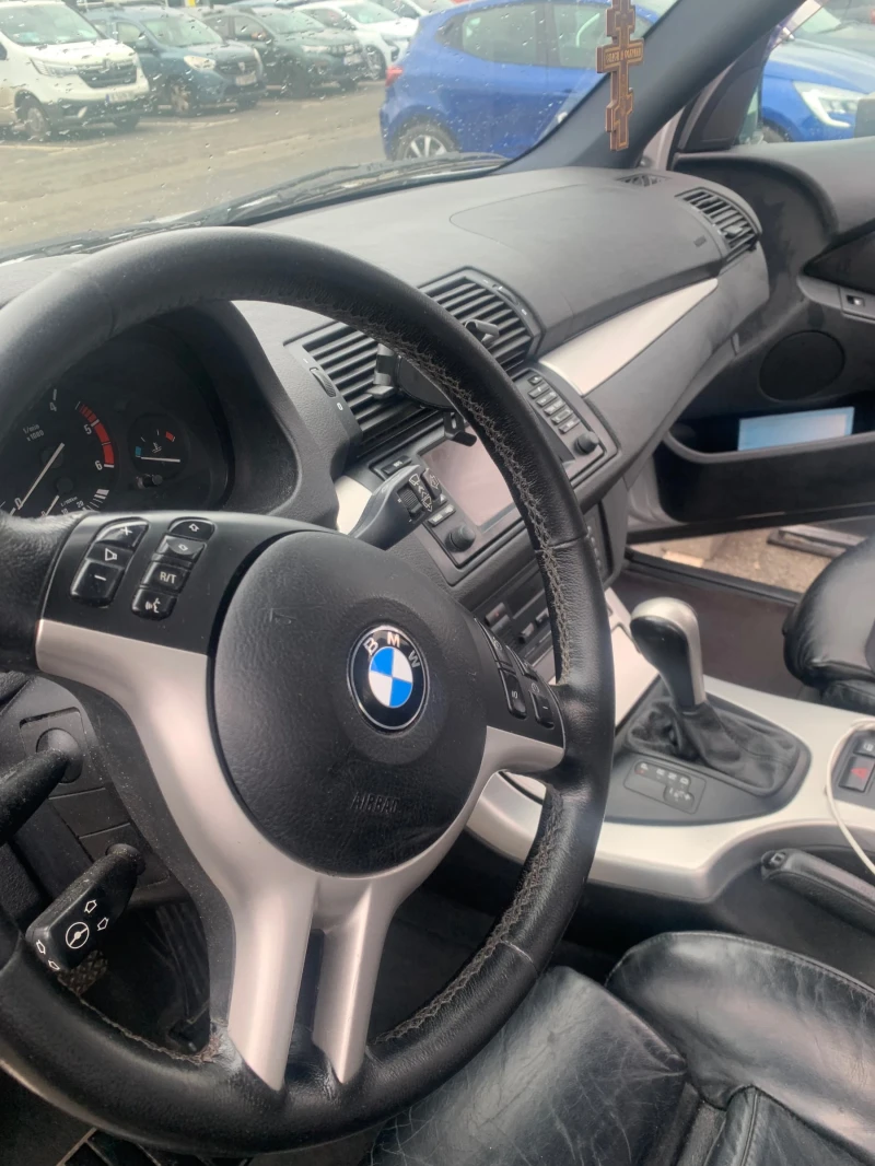BMW X5, снимка 14 - Автомобили и джипове - 53056760