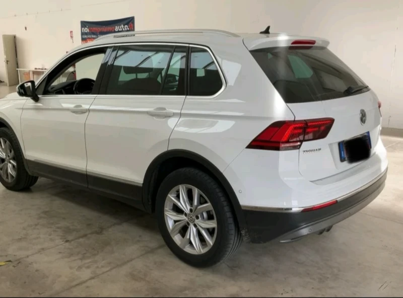 VW Tiguan 2.0TDI/4x4/DSG, снимка 4 - Автомобили и джипове - 53511763