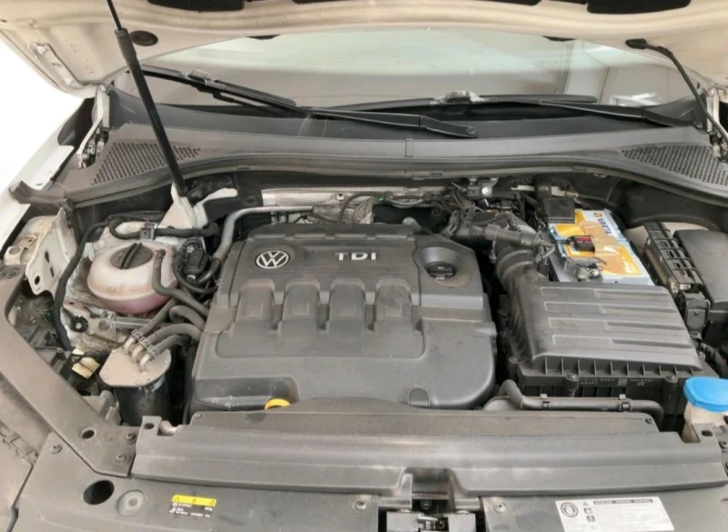 VW Tiguan 2.0TDI/4x4/DSG, снимка 12 - Автомобили и джипове - 53511763