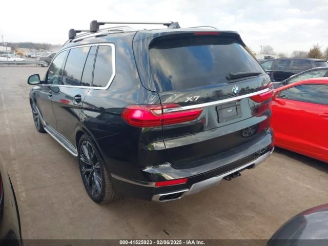 BMW X7, снимка 3 - Автомобили и джипове - 49405164