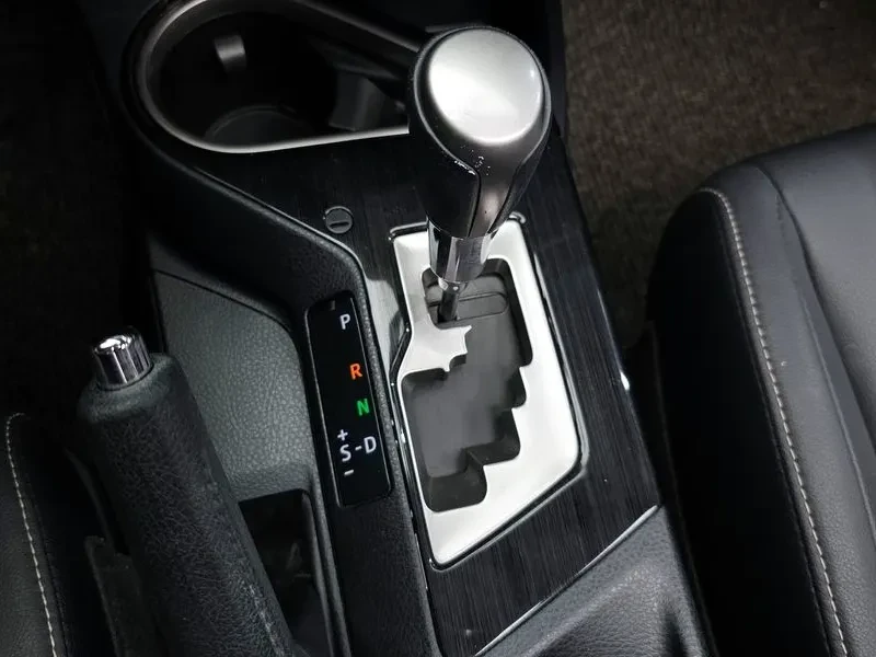 Toyota Rav4 2.5 4Wd Hybrid, снимка 9 - Автомобили и джипове - 55611122
