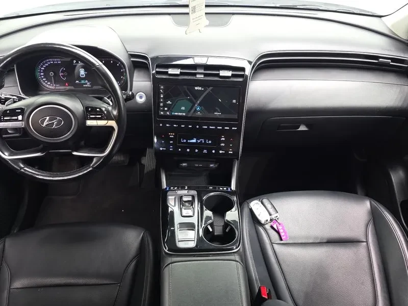 Hyundai Tucson 2.0 2WD MODERN, снимка 7 - Автомобили и джипове - 55843423