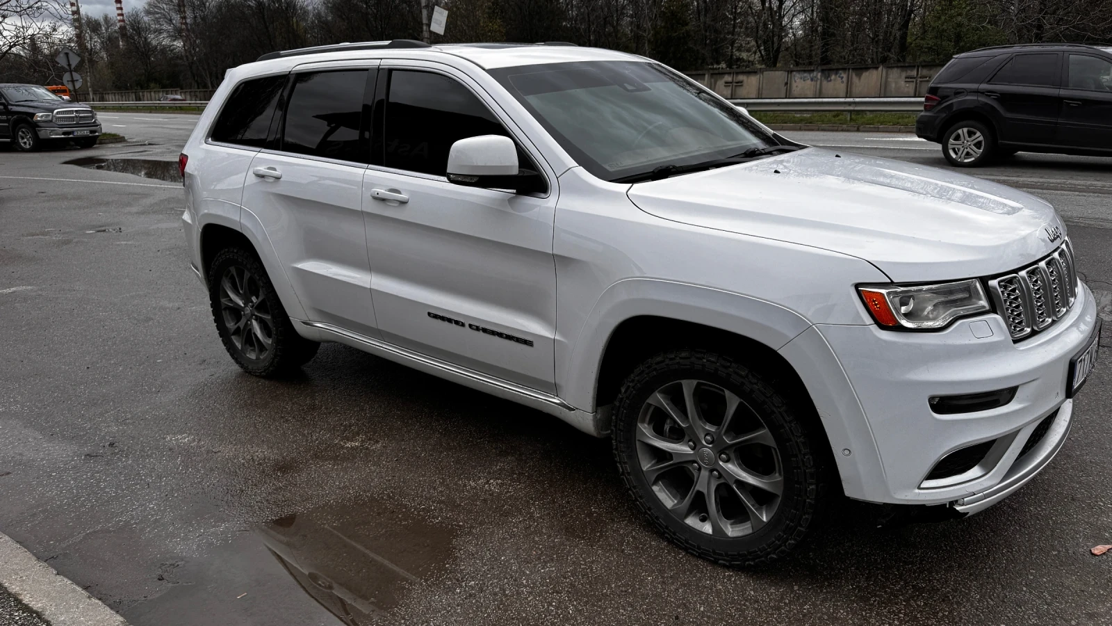 Jeep Grand cherokee Summit 5.7 GAZ - изображение 3