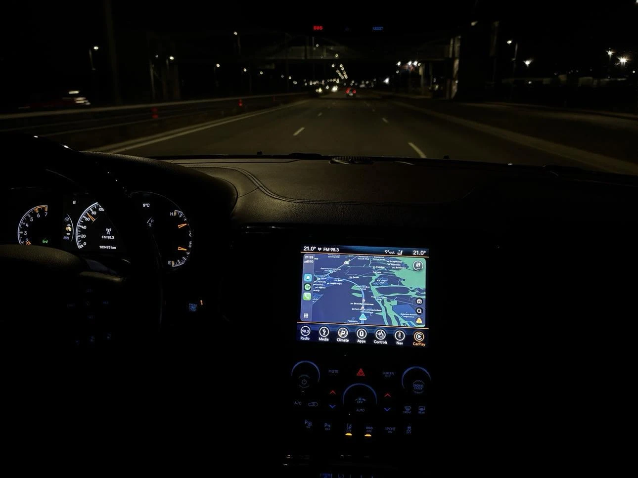 Jeep Grand cherokee Summit 5.7 GAZ - изображение 4
