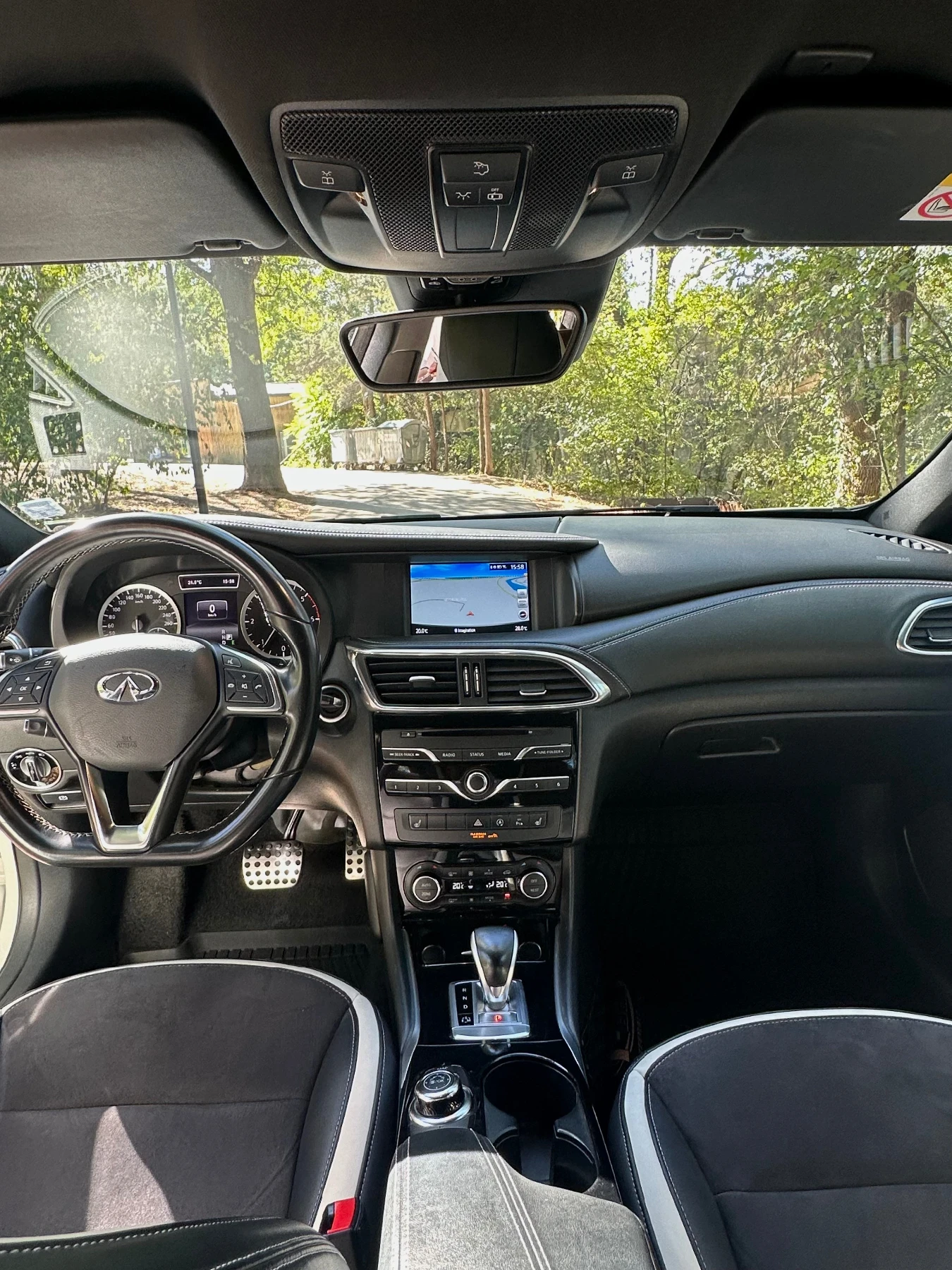 Infiniti Q30  - изображение 9