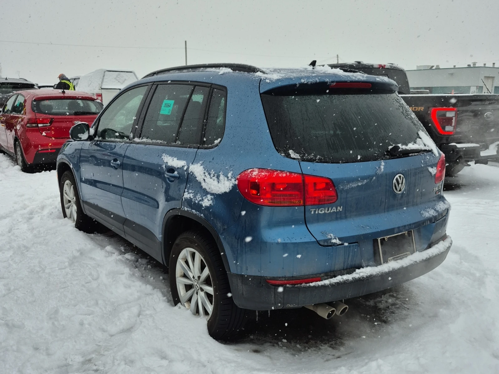 VW Tiguan 2.0 WOLFSBURG EDITION - изображение 2