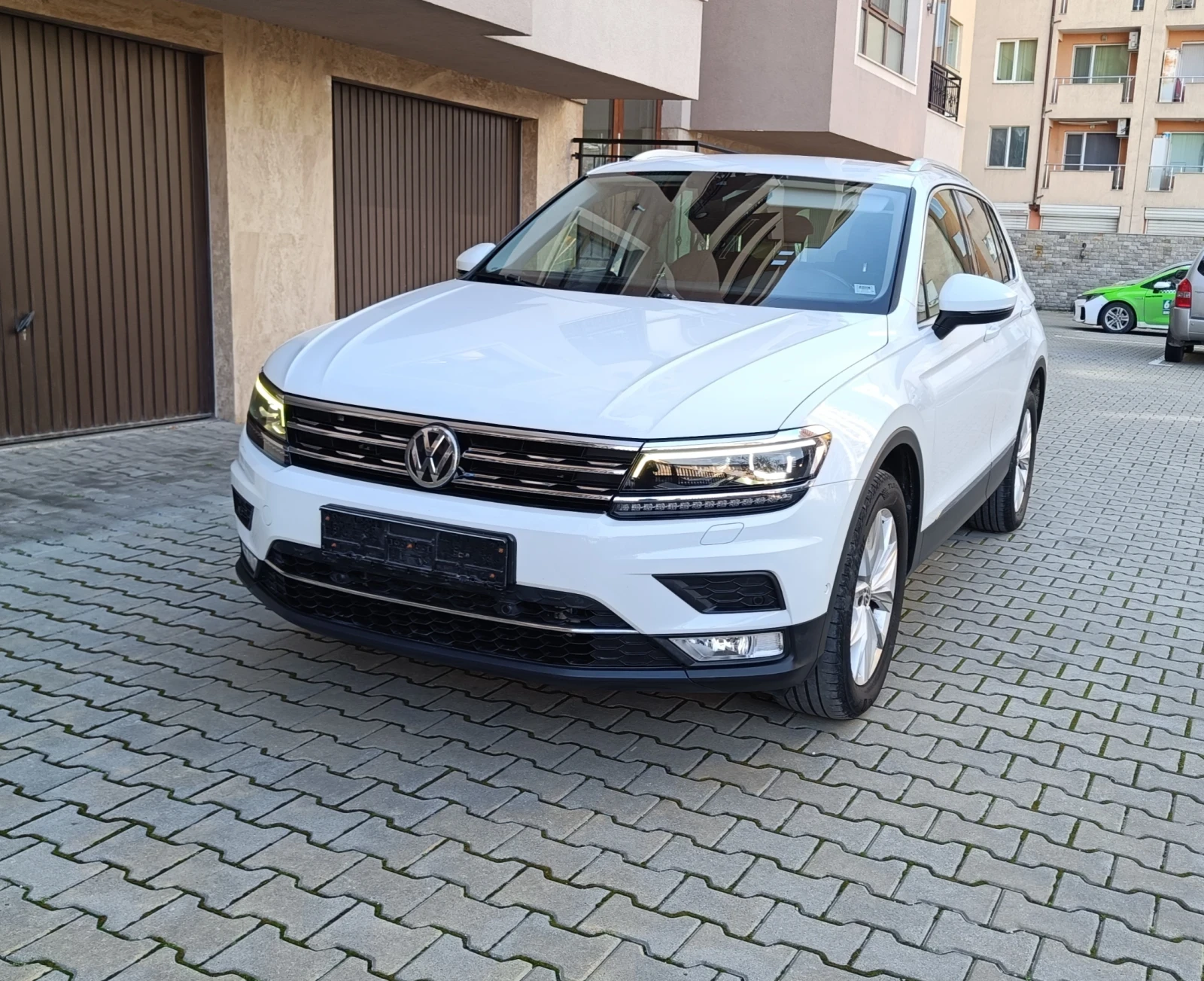 VW Tiguan 2.0TDI/150//4x4/DSG - изображение 2