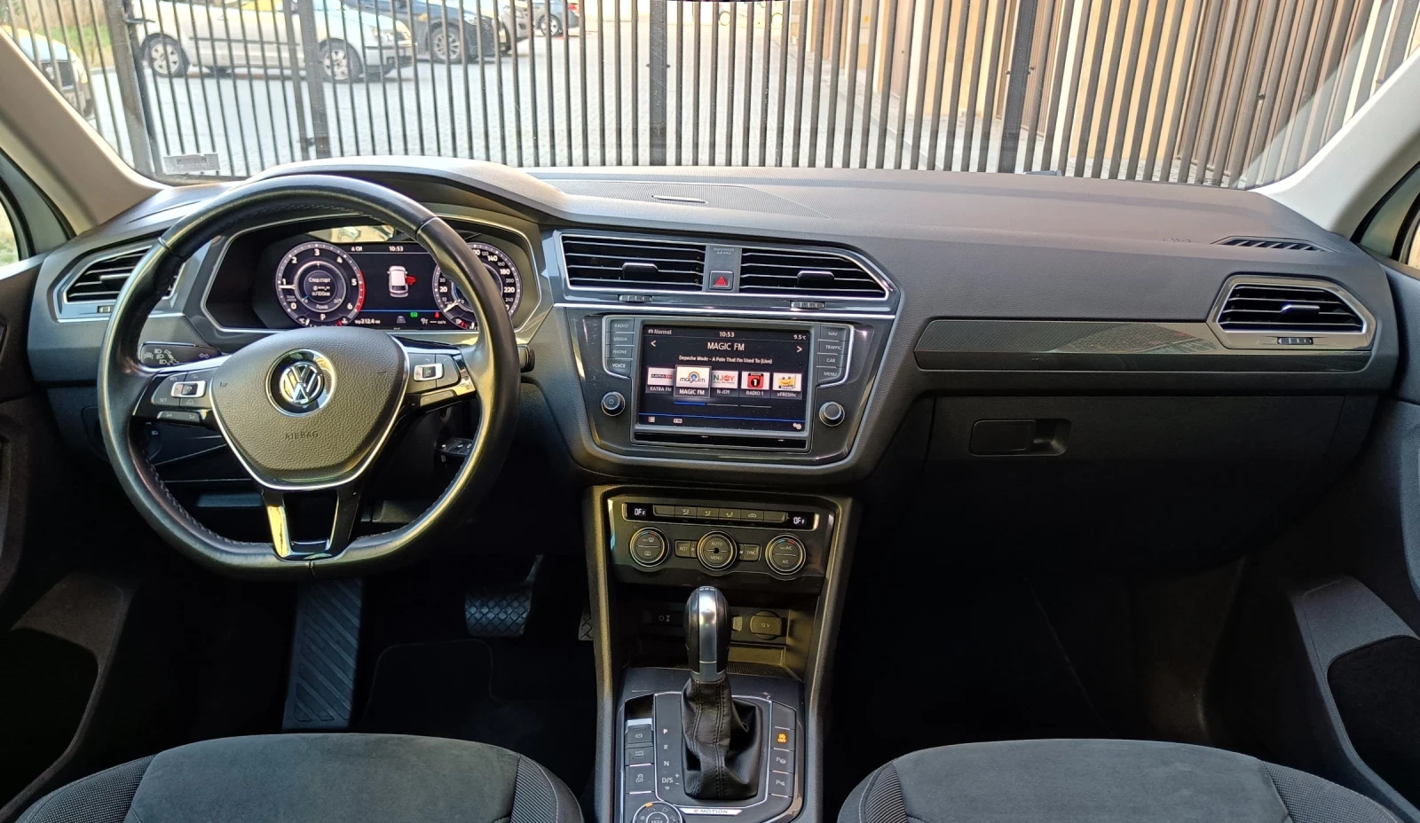 VW Tiguan 2.0TDI/150//4x4/DSG - изображение 9