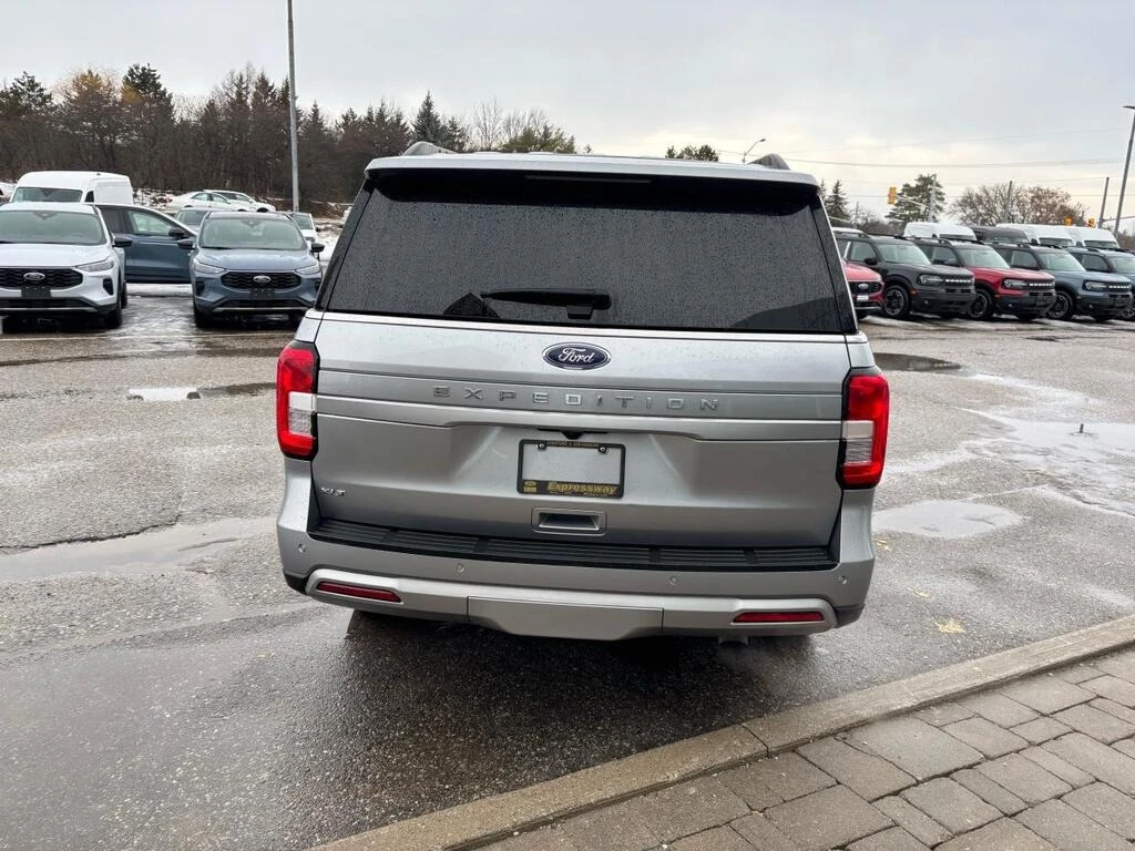 Ford Expedition XLT | SPECIAL EDITION PACKAGE | СЕРВИЗНА КНИЖКА |  - изображение 5