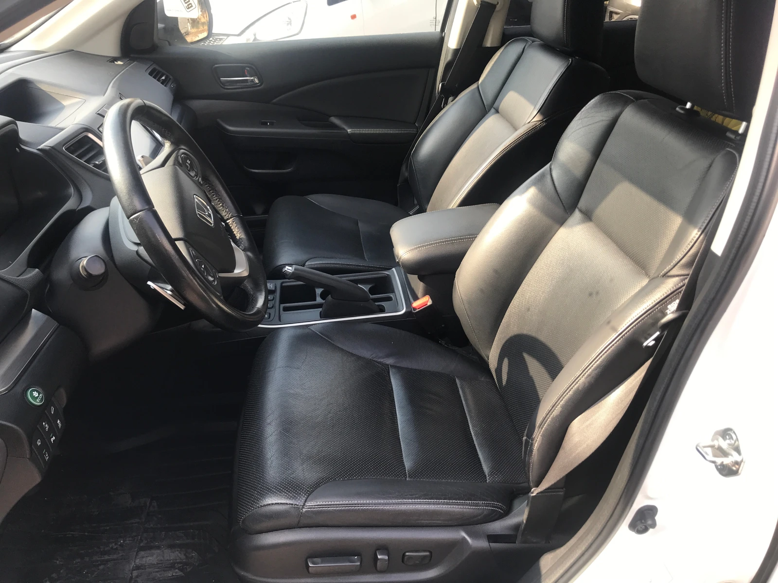 Honda Cr-v 1, 6 i-DTEC, снимка 8 - Автомобили и джипове - 55146794