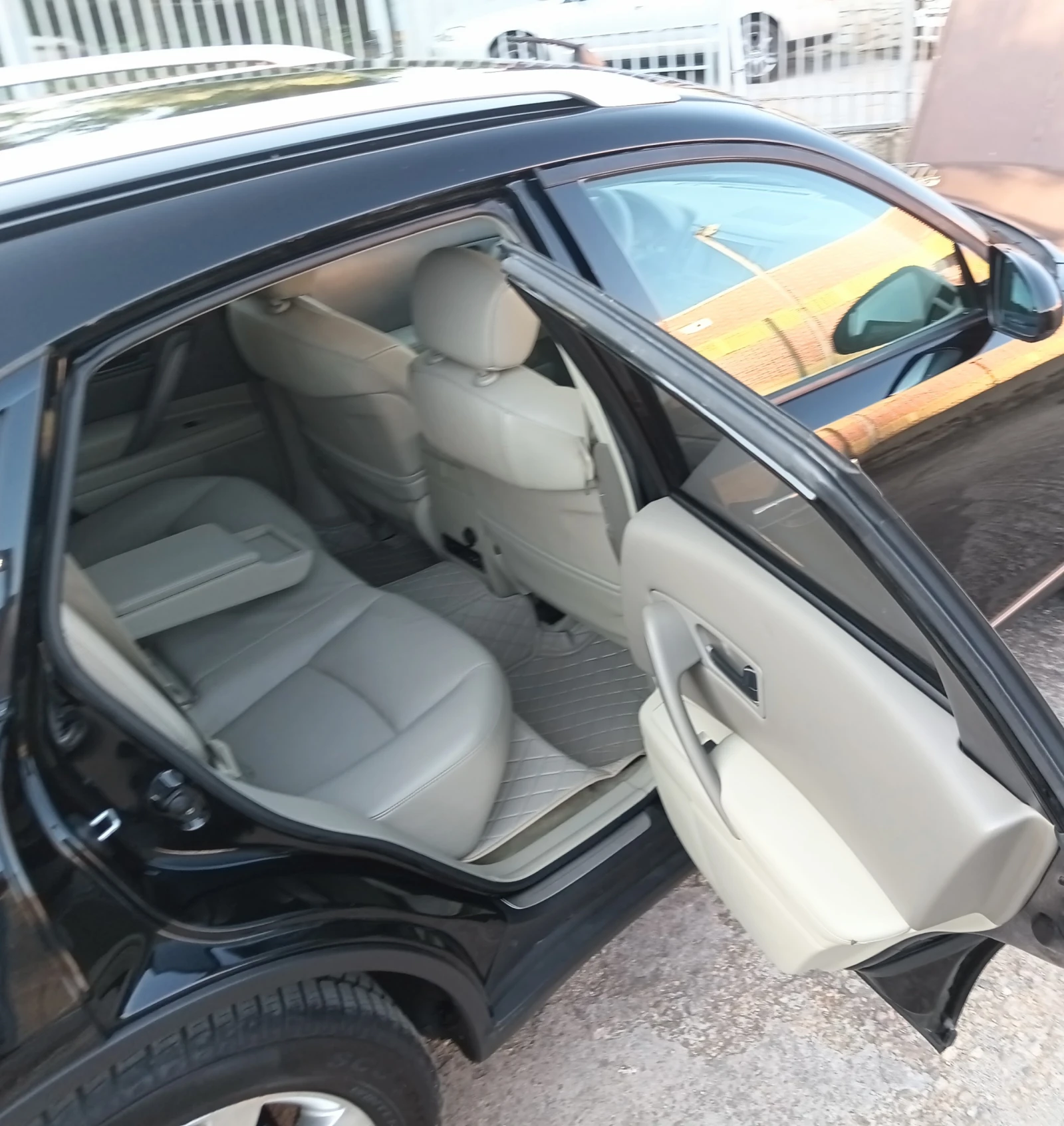 Infiniti Fx 35 Tech.Package-AWD, снимка 9 - Автомобили и джипове - 55582164