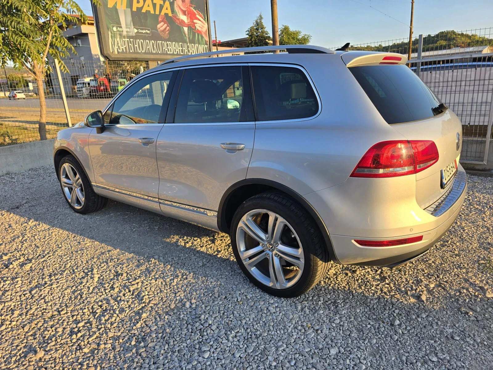 VW Touareg 3.0 TDI 204 kc ПРОЖИНИ, снимка 6 - Автомобили и джипове - 56120250