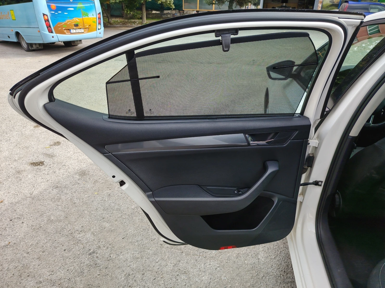 Skoda Superb, снимка 16 - Автомобили и джипове - 56258774