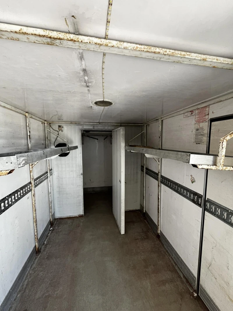 Mercedes-Benz Sprinter само хладилния фургон+ агрегат, снимка 13 - Бусове и автобуси - 52082915