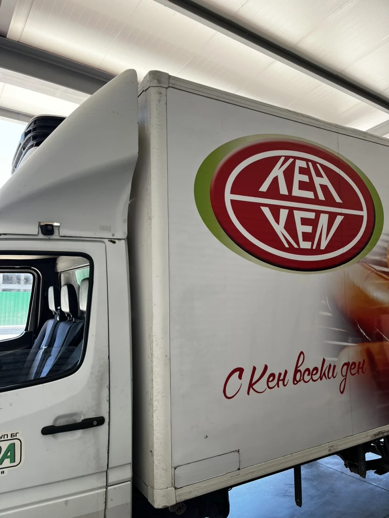 Mercedes-Benz Sprinter само хладилния фургон+ агрегат, снимка 5 - Бусове и автобуси - 52082915