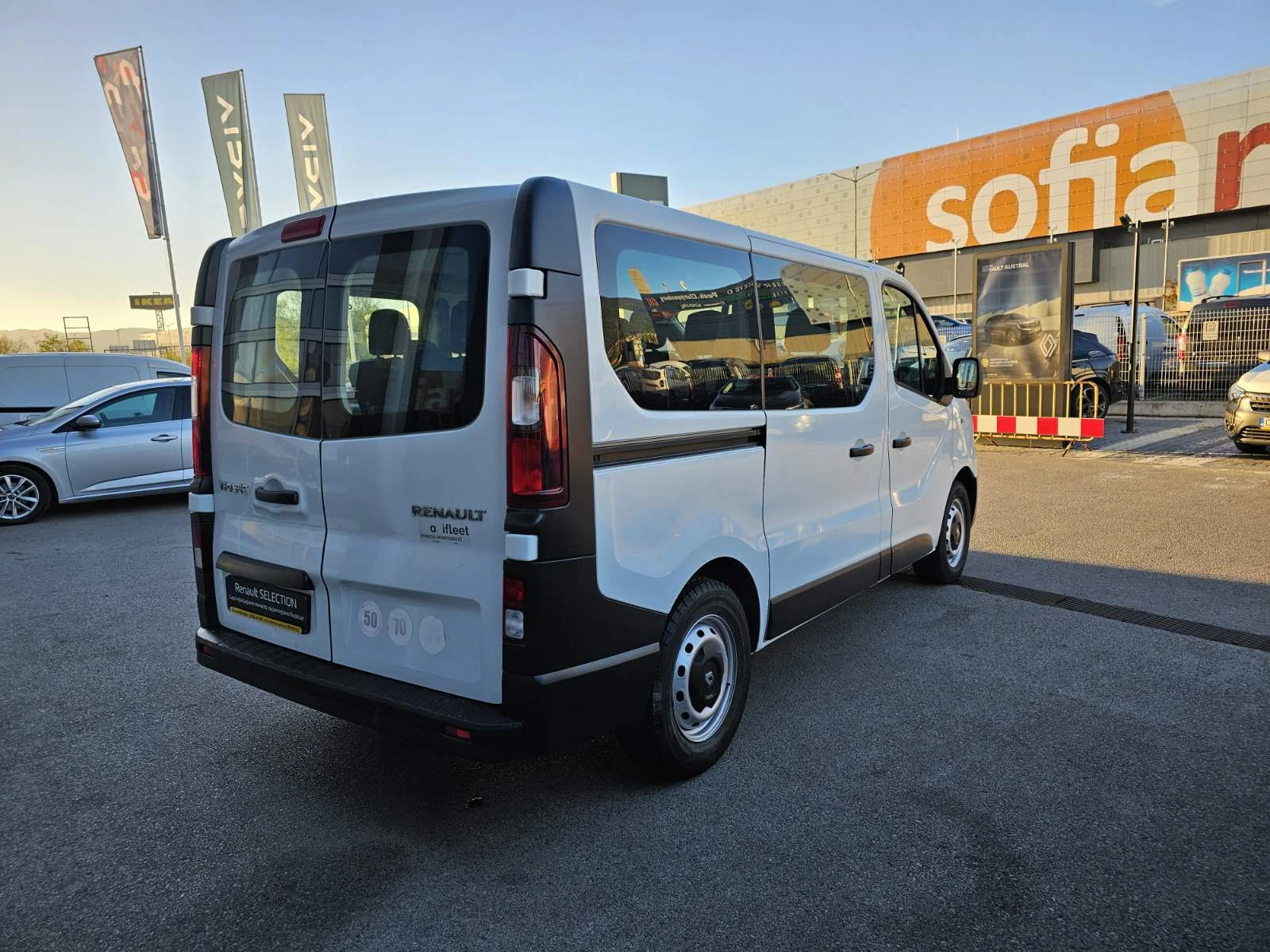 Renault Trafic 1.6 dCi 95 - изображение 5