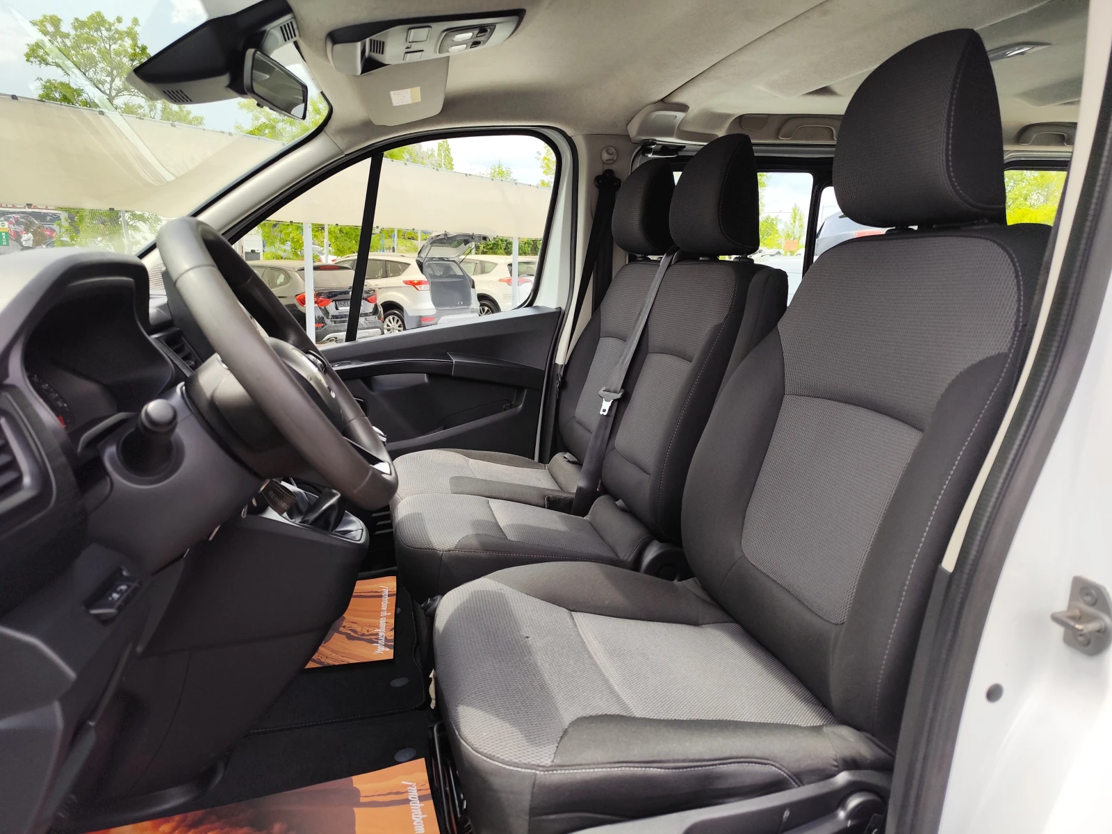 Renault Trafic 2.0DCi* 9 MECTA* EUEO6D* LED* NAVI* , снимка 7 - Бусове и автобуси - 54357454