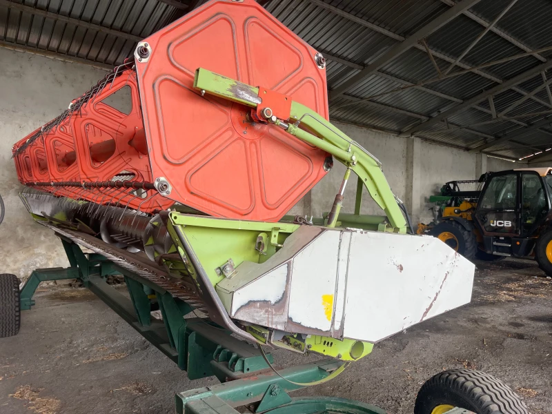 Комбайн Claas MEGA 360 DOMINATOR + 2 ХЕДЕРА И ТАВА ЗА РАПИЦА , снимка 8 - Селскостопанска техника - 52017555