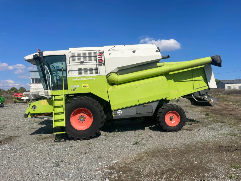 Комбайн Claas MEGA 360 DOMINATOR + 2 ХЕДЕРА И ТАВА ЗА РАПИЦА , снимка 2 - Селскостопанска техника - 52017555