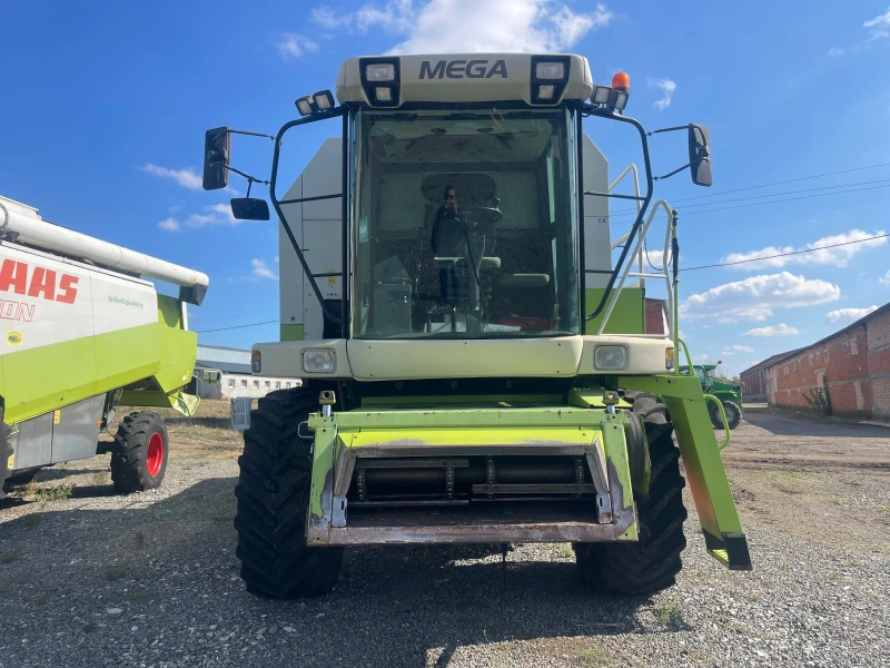 Комбайн Claas MEGA 360 DOMINATOR + 2 ХЕДЕРА И ТАВА ЗА РАПИЦА , снимка 5 - Селскостопанска техника - 52017555
