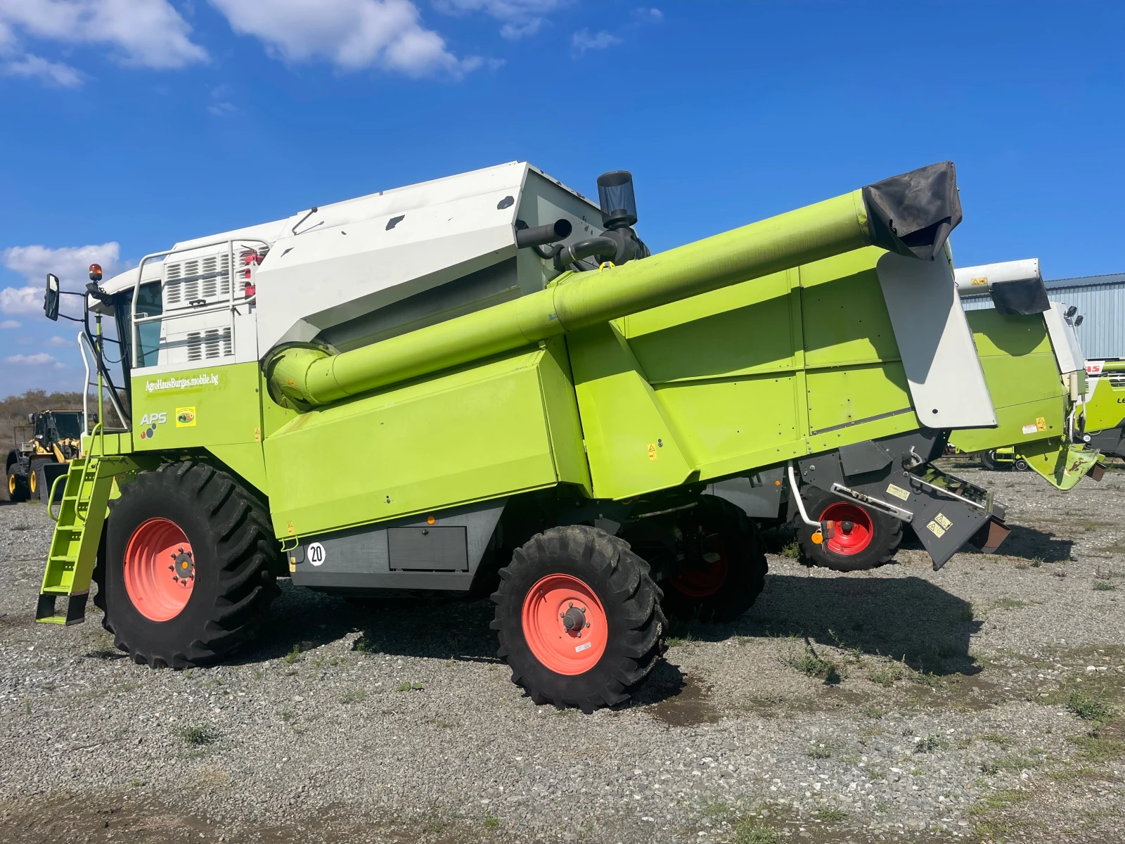 Комбайн Claas MEGA 360 DOMINATOR + 2 ХЕДЕРА И ТАВА ЗА РАПИЦА  - изображение 3