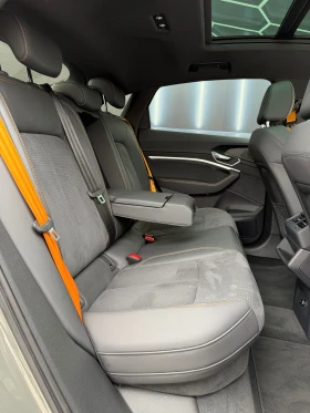 Audi E-Tron 55/2xSline/Sportback/Black Edition/Pano /Led, снимка 15