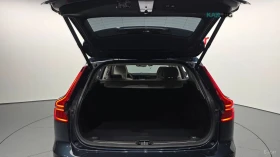 Volvo V60 Cross Country * T5 PRO* LED* ПАНО* 360* KEYLESS* Camera* ПОДГРЕВ, снимка 17