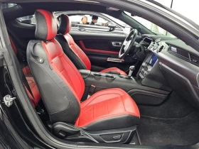 Ford Mustang 2.3 H Automatic, снимка 11