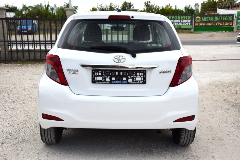 Toyota Yaris 1.4 D4-D, снимка 6 - Автомобили и джипове - 47065258