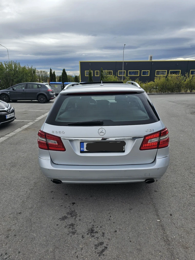 Mercedes-Benz E 350, снимка 8 - Автомобили и джипове - 47422268