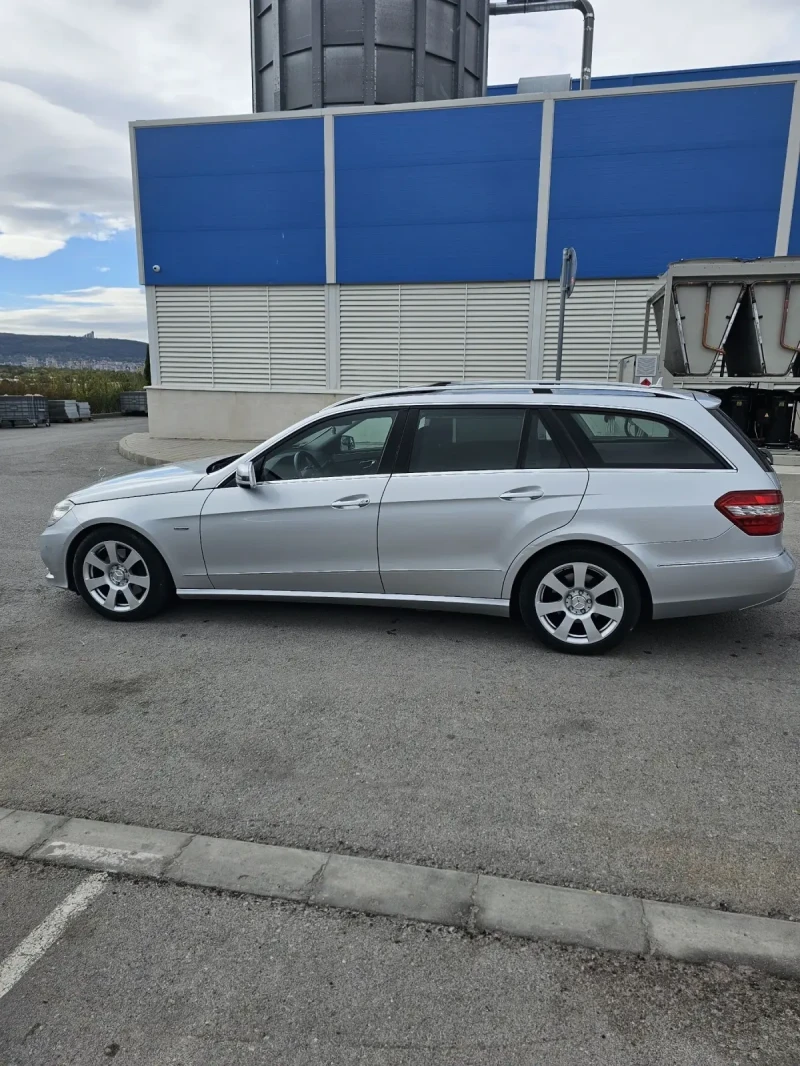 Mercedes-Benz E 350, снимка 5 - Автомобили и джипове - 47422268