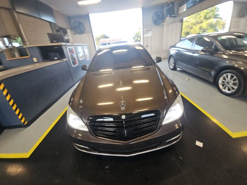 Mercedes-Benz S 550 LONG* 4MATIC* МАСАЖ* ОБДУХ* ПАНО* FULL, снимка 2 - Автомобили и джипове - 47752628