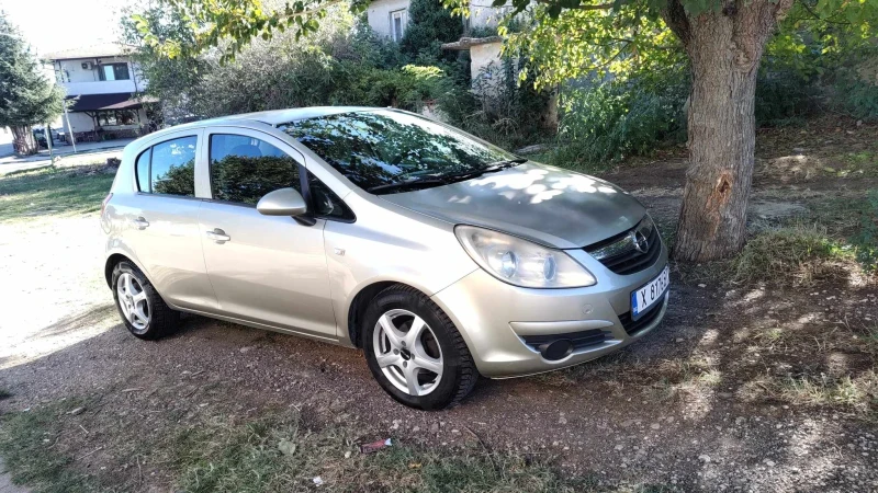 Opel Corsa, снимка 3 - Автомобили и джипове - 47779548