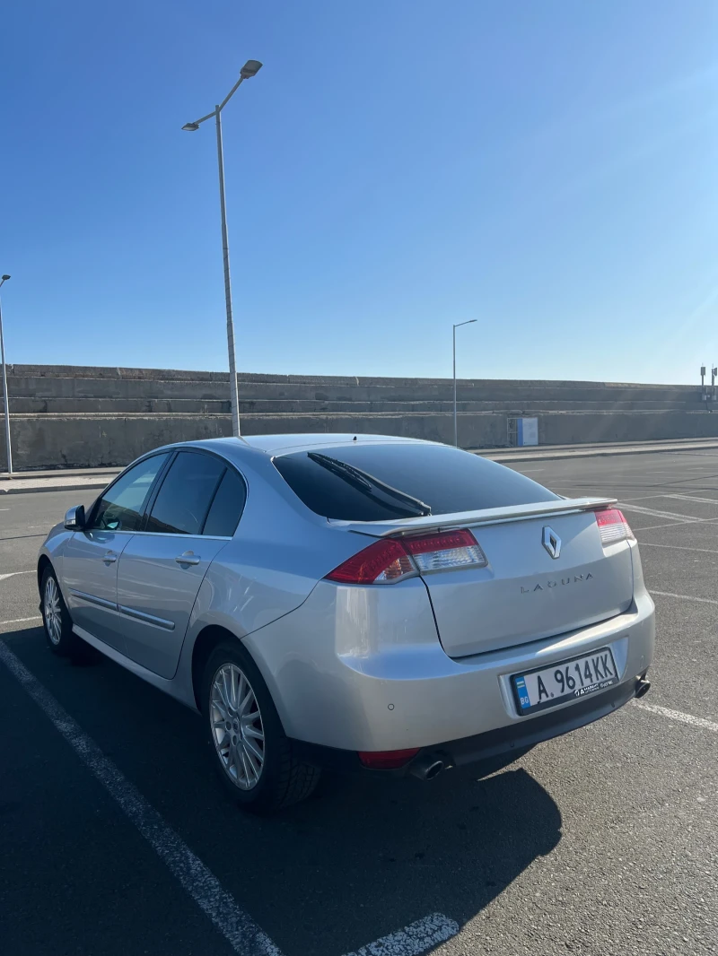 Renault Laguna, снимка 4 - Автомобили и джипове - 49530500