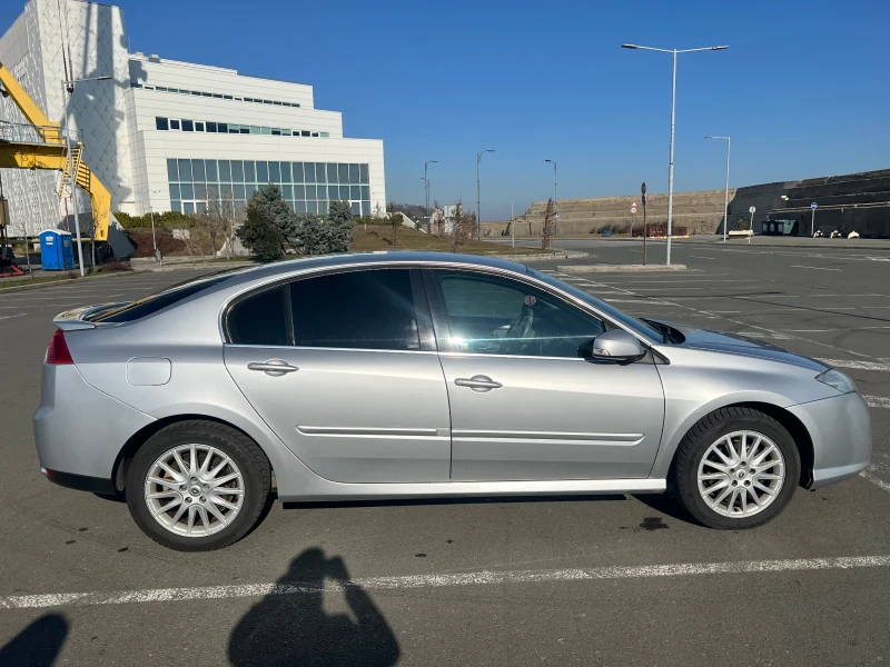 Renault Laguna, снимка 7 - Автомобили и джипове - 49530500