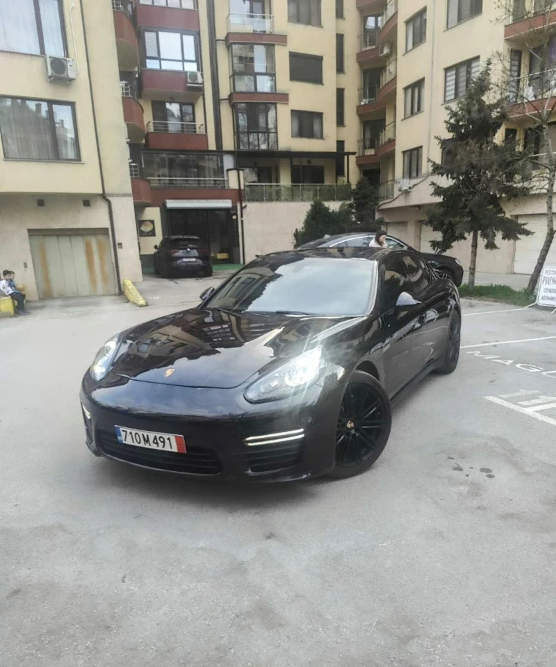 Porsche Panamera GTS, снимка 2 - Автомобили и джипове - 52014342