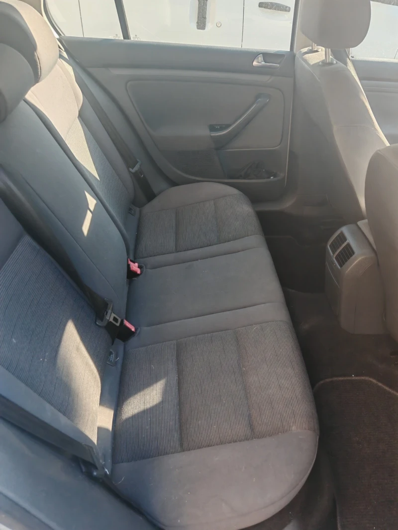 VW Golf, снимка 7 - Автомобили и джипове - 52504456