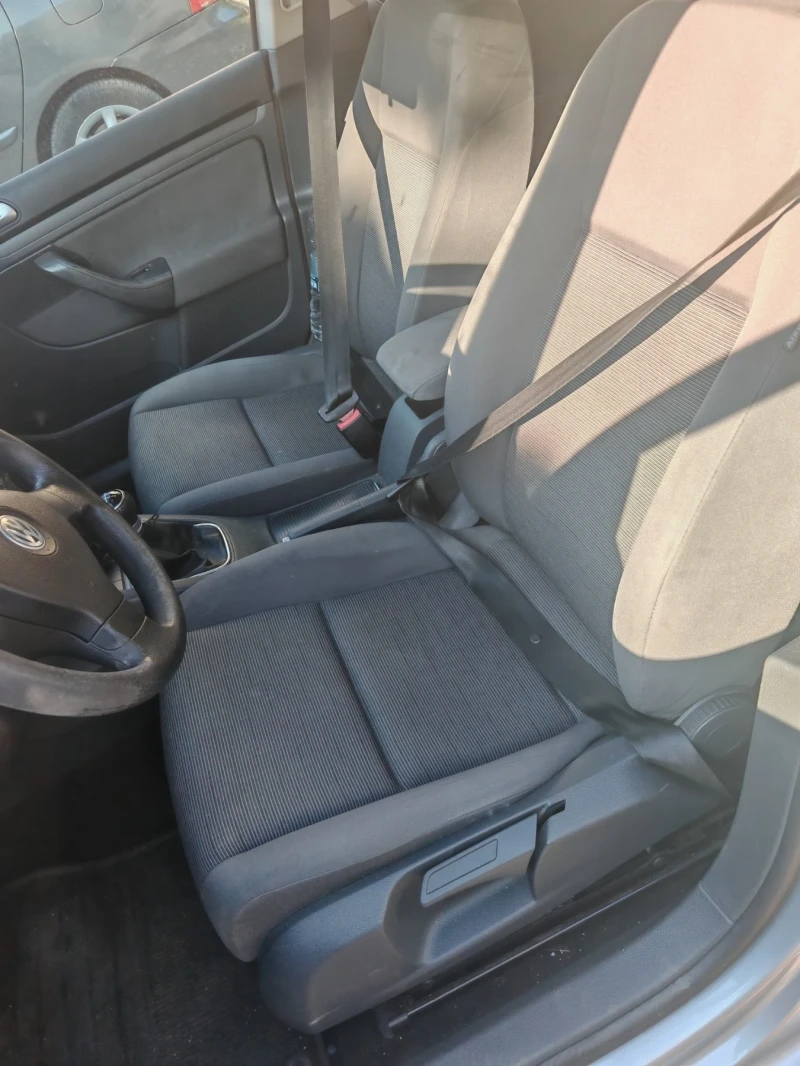 VW Golf, снимка 5 - Автомобили и джипове - 52504456