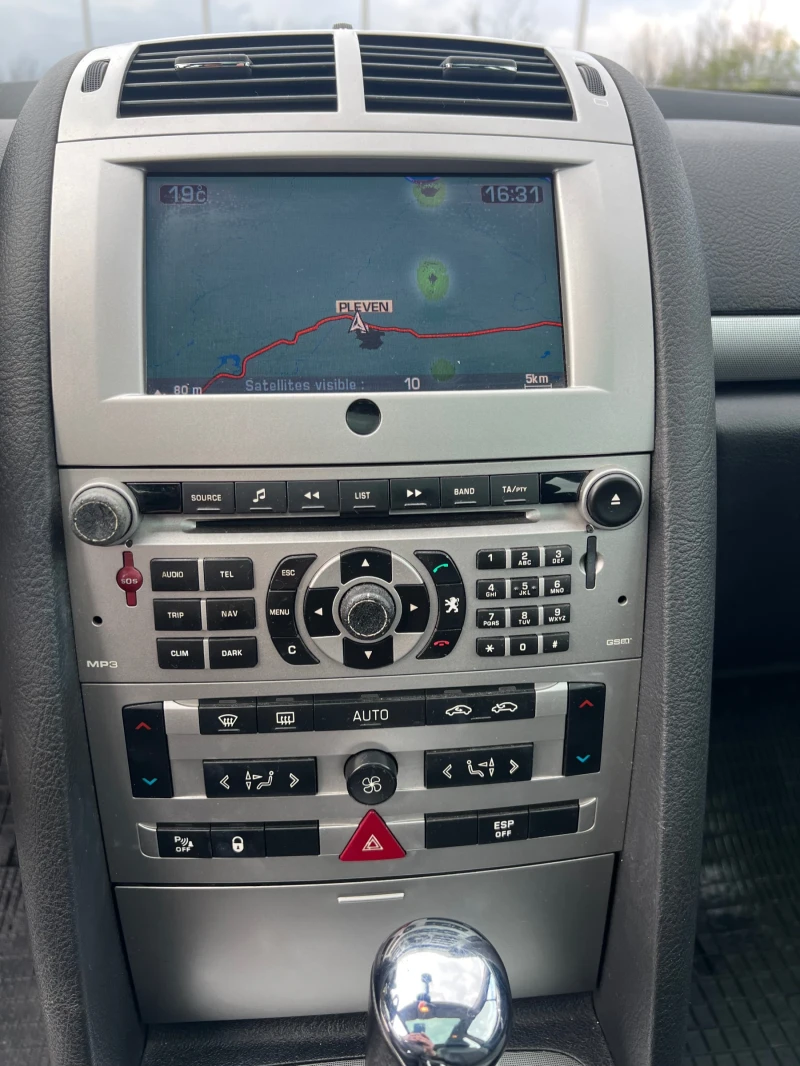 Peugeot 407, снимка 9 - Автомобили и джипове - 52589457