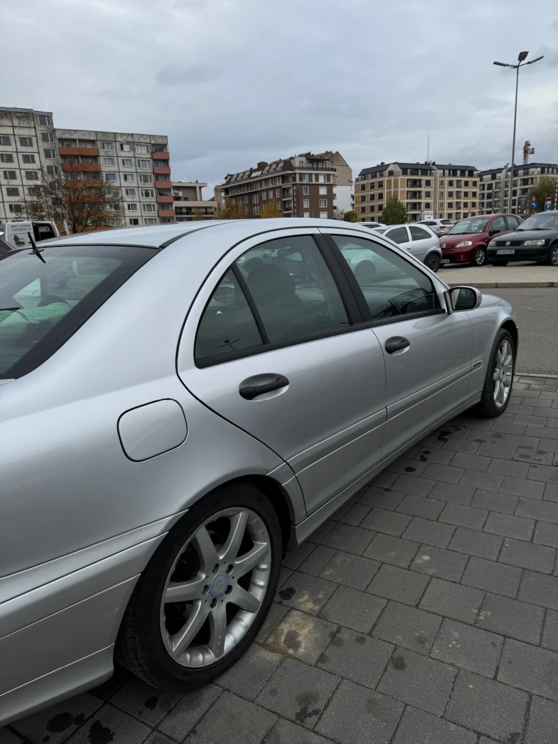 Mercedes-Benz C 200 C200 FaceLift, снимка 5 - Автомобили и джипове - 52294969