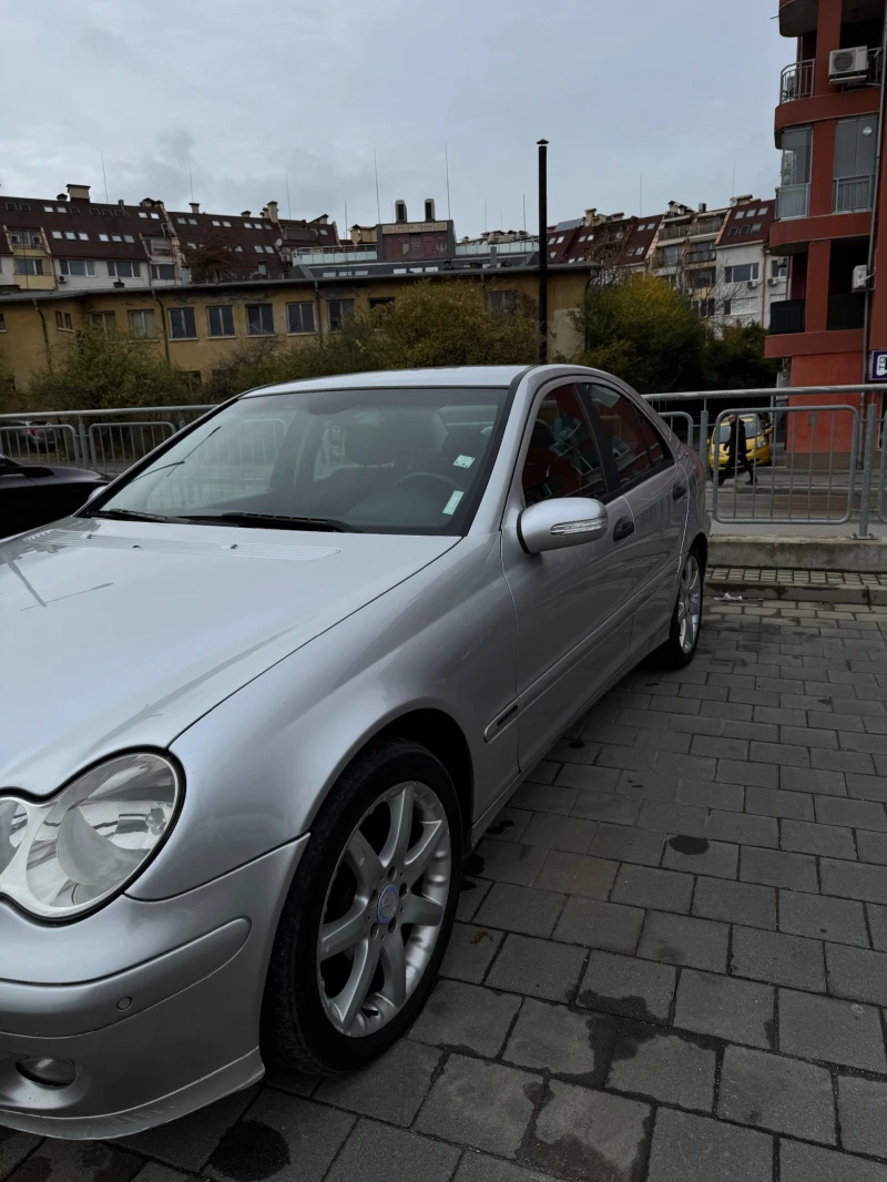 Mercedes-Benz C 200 C200 FaceLift, снимка 3 - Автомобили и джипове - 52294969