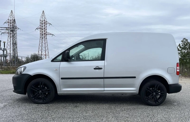VW Caddy 1.6 102 к.с., снимка 2 - Автомобили и джипове - 52304857