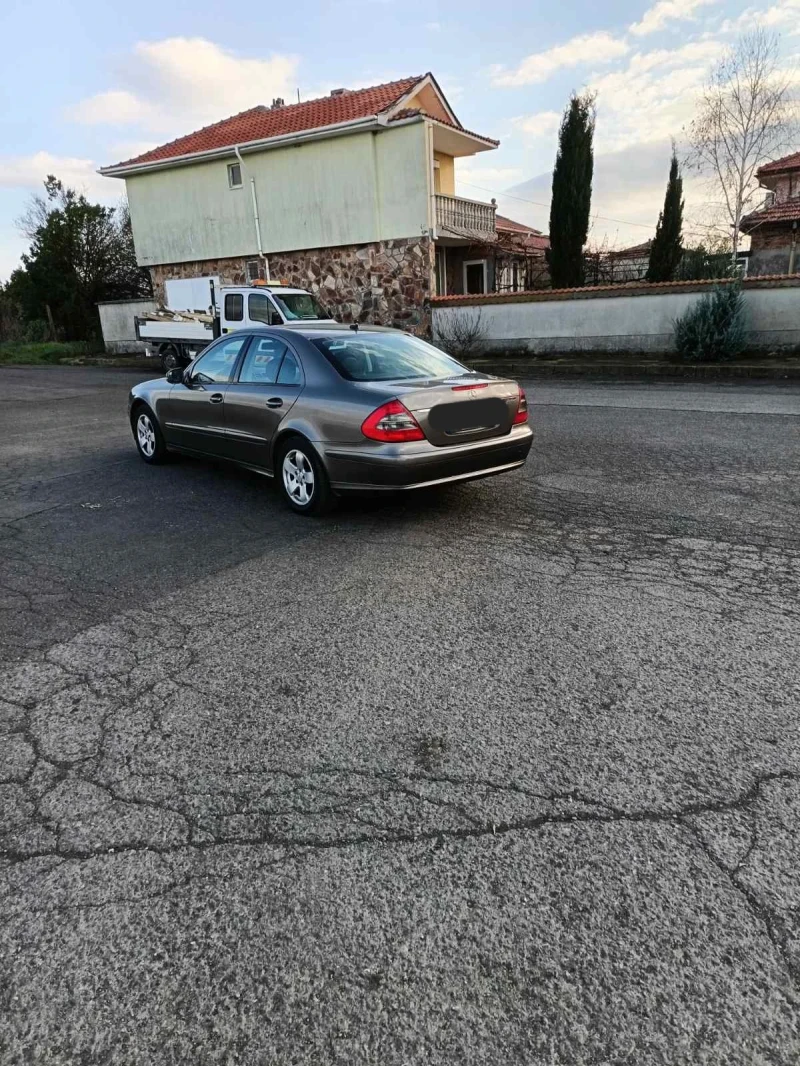 Mercedes-Benz E 200 CDI, снимка 6 - Автомобили и джипове - 52645194