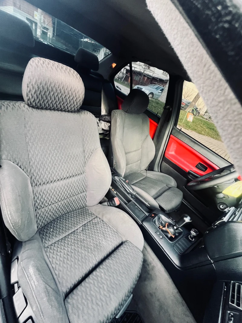 BMW 318, снимка 10 - Автомобили и джипове - 52723331