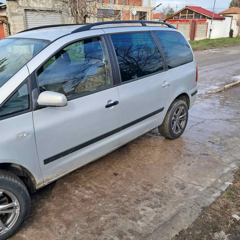 VW Sharan, снимка 2 - Автомобили и джипове - 53249525
