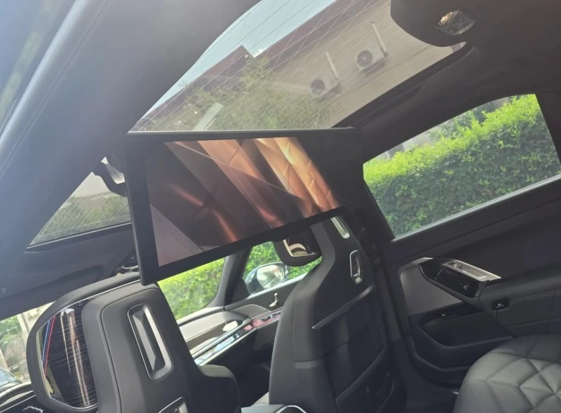 BMW 740 d xDrive M-Sport Theatre Mode, снимка 6 - Автомобили и джипове - 55251079