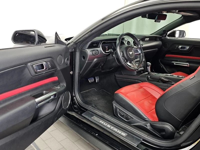 Ford Mustang 2.3 H Automatic, снимка 10 - Автомобили и джипове - 55906423