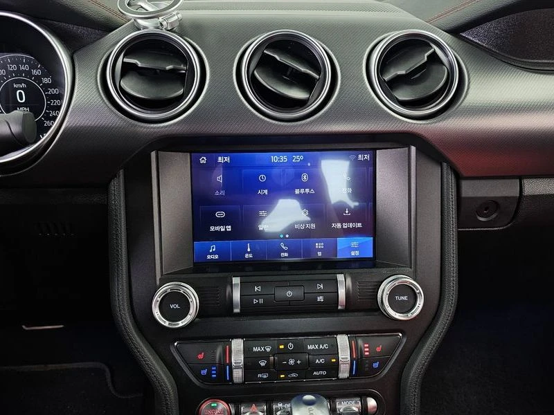 Ford Mustang 2.3 H Automatic, снимка 14 - Автомобили и джипове - 55906423