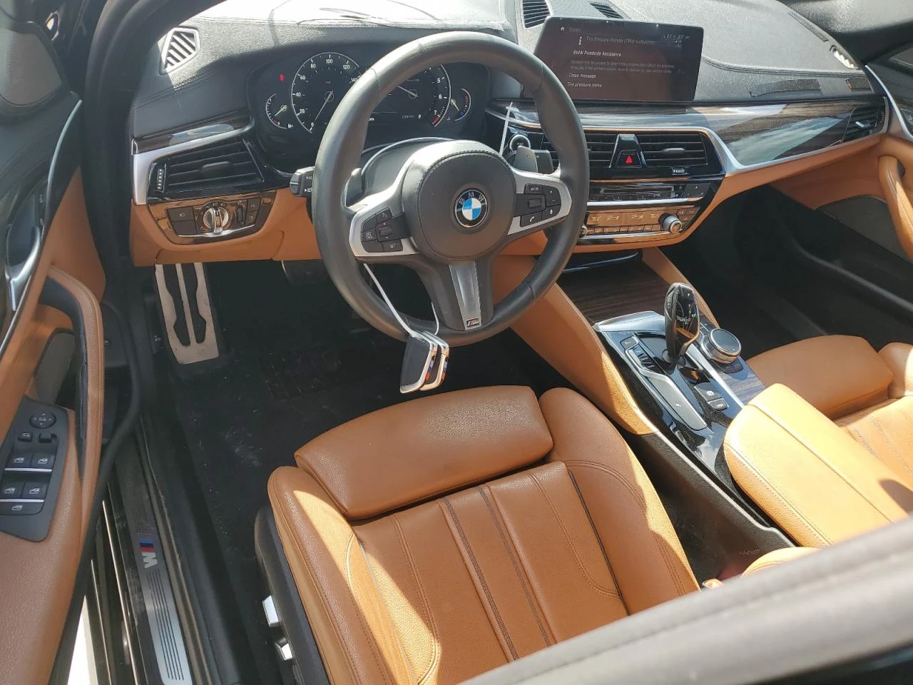 BMW 540 M PACK* HARMAN* HEAD UP* KEYLESS* КАМЕРА* М ОКАЧВА - изображение 8